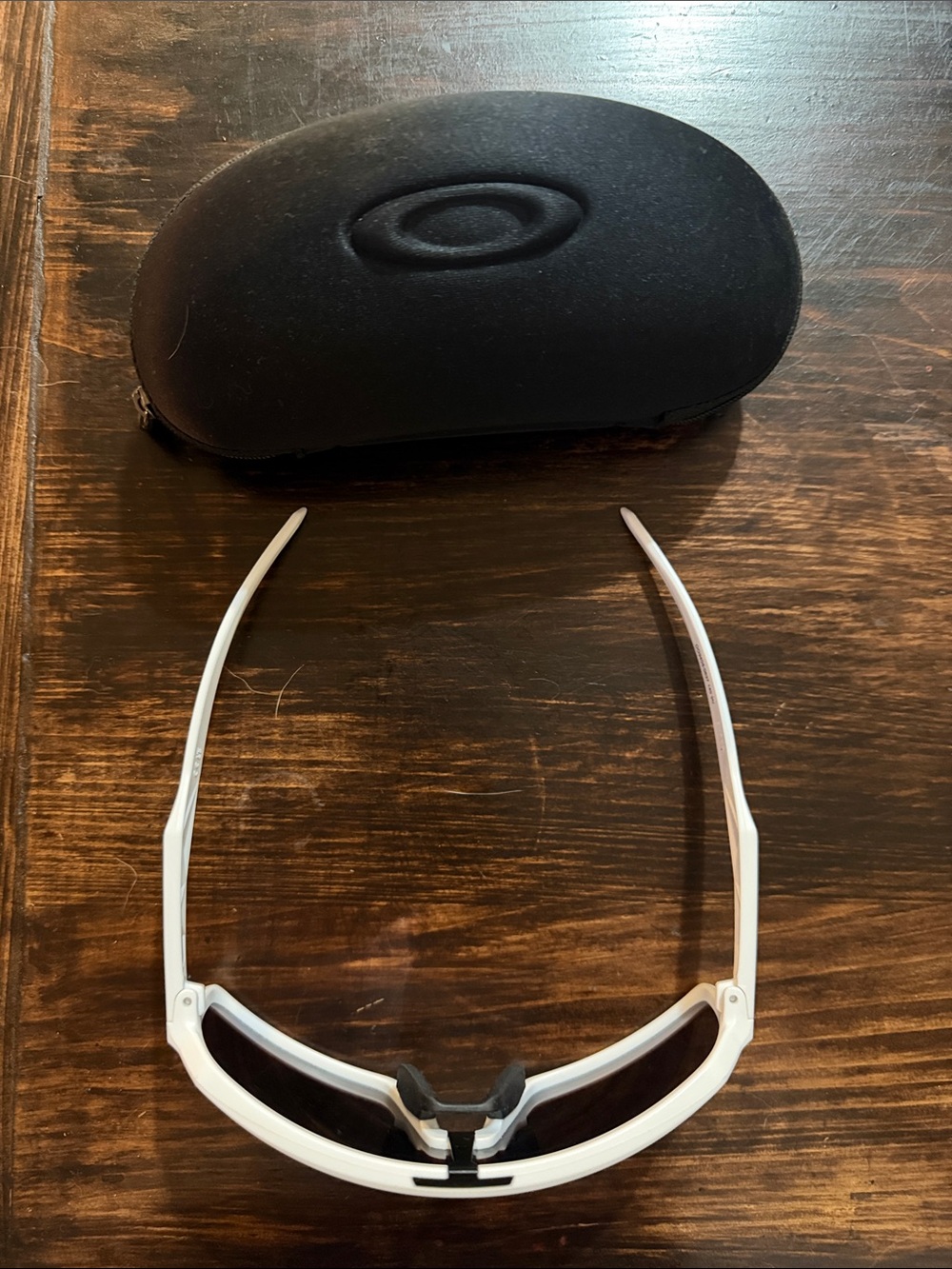 Oakley White Sport Sunglasses with Black Case